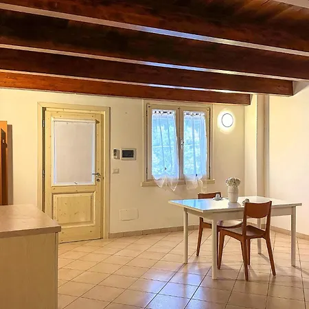 Apartman Gorgeous In With Wifi